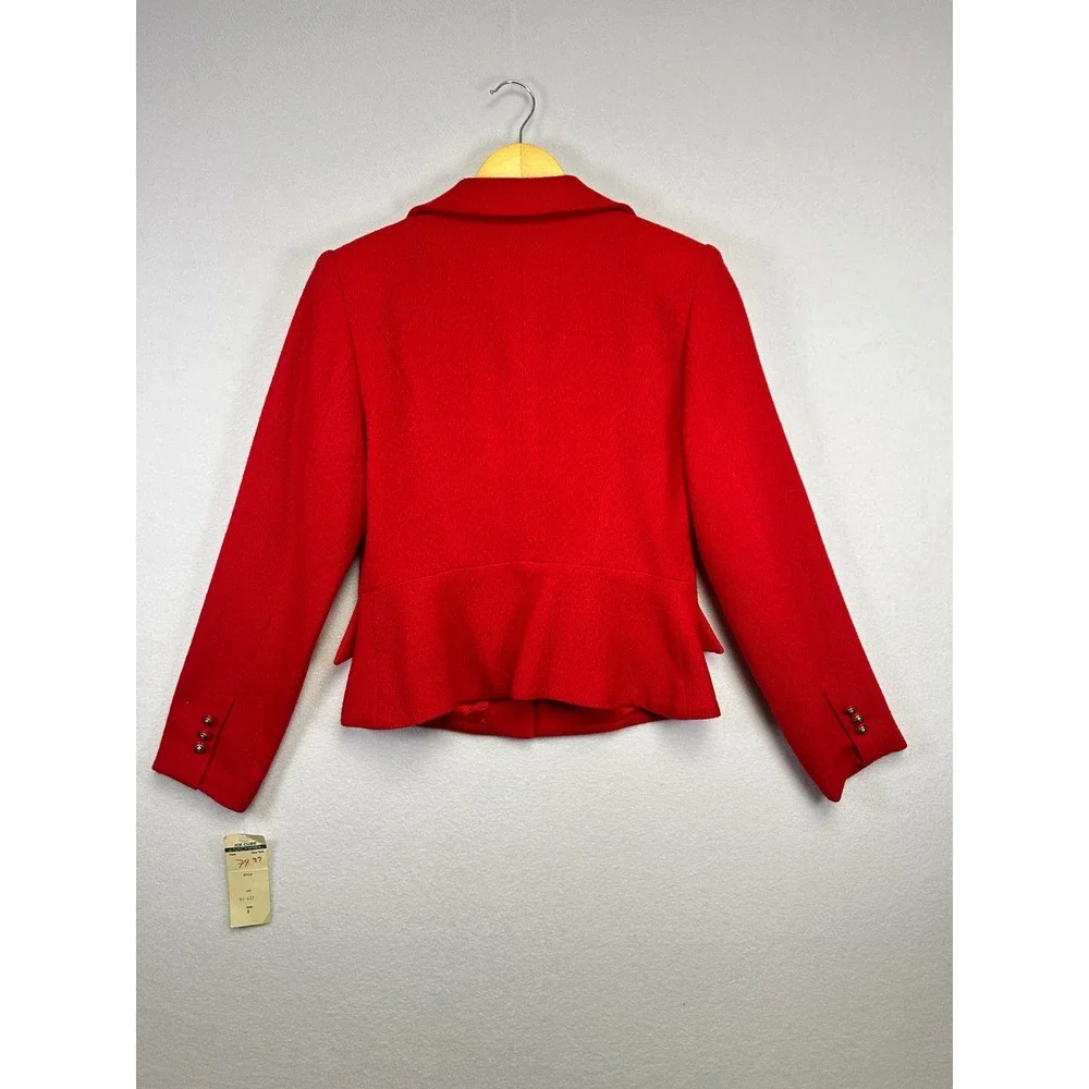 Ice Cube elegant red